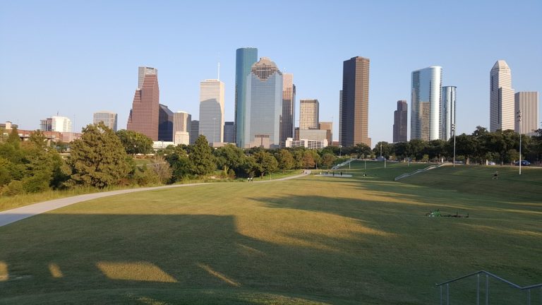 Eleanor Tinsley Park, Guide