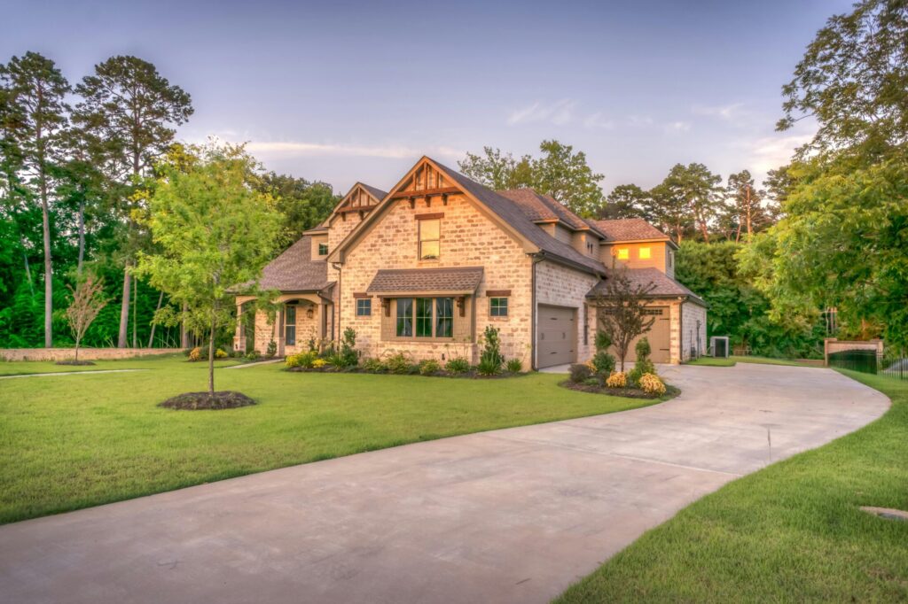 Featured image for the Homes for Sale in Downtown Houston, Houston, TX Community Guide Page
